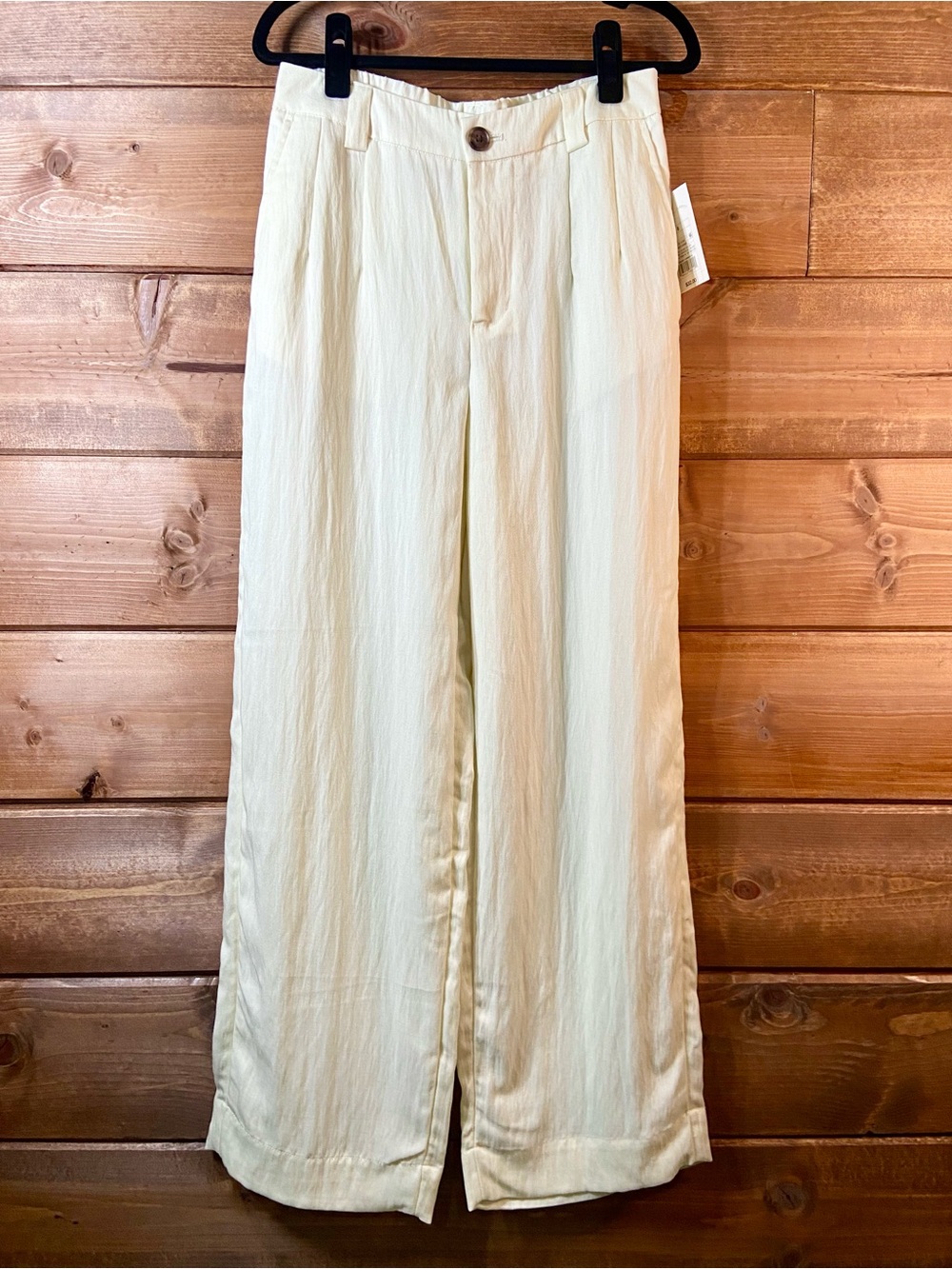 a new day Ivory Roomy Straight-Leg Dress Pants 🤍 Size 6 💕